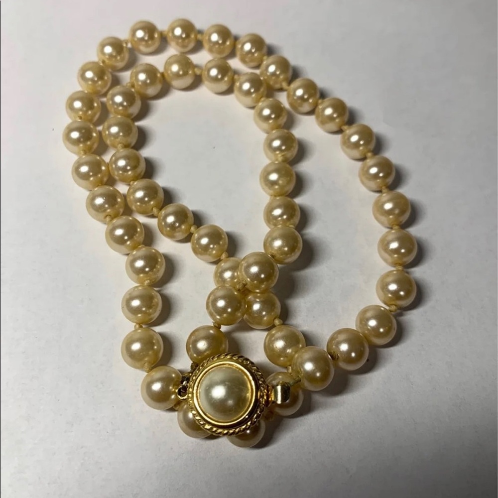 Vintage Cacharel Faux Pearl Necklace